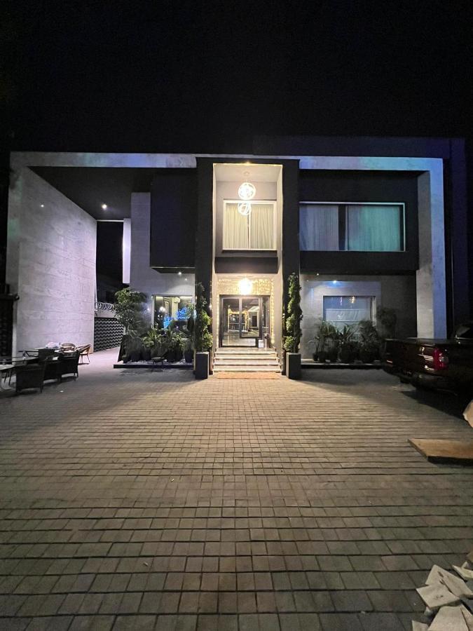 Villa Vista イスラマバード エクステリア 写真